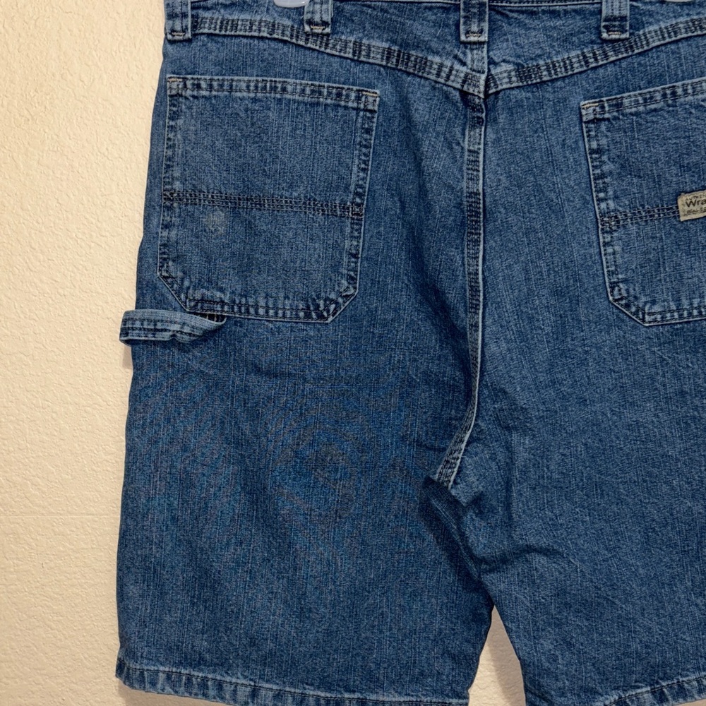 Wrangler Men's Classic Blue Jean Shorts Sz 38 - Picture 5 of 13
